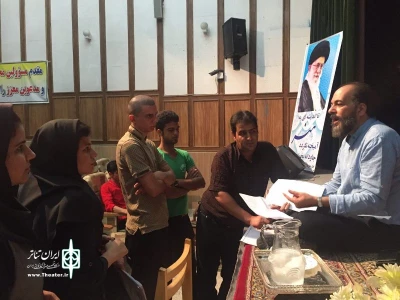 دومین نشست آموزش تئاتر در مهریز برگزار شد