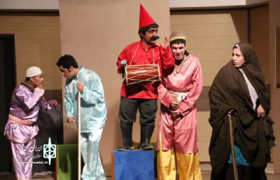 هنرمندان تئاتر مهریز راهی جشنواره معلولین می شوند