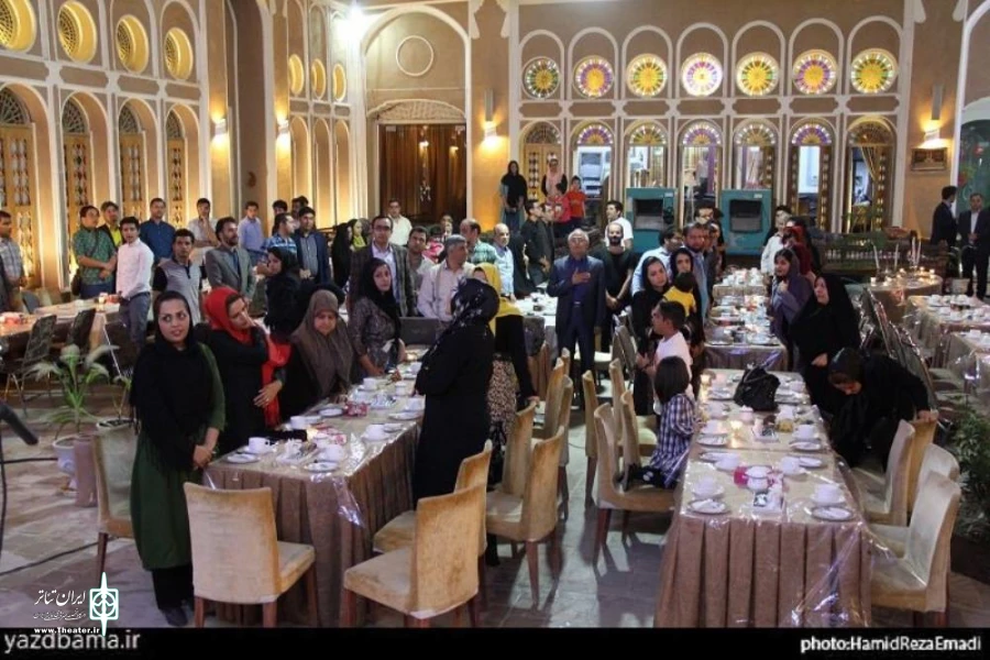 گزارش تصویری جشن اردی بهشت تئاتر استان یزد 3