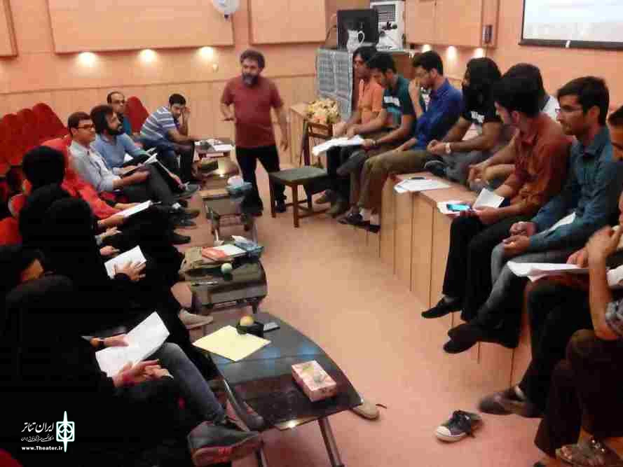 گزارش تصویری از برگزاری کارگاه آموزشی "از ایده تا اجرا" در میبد/ یزد