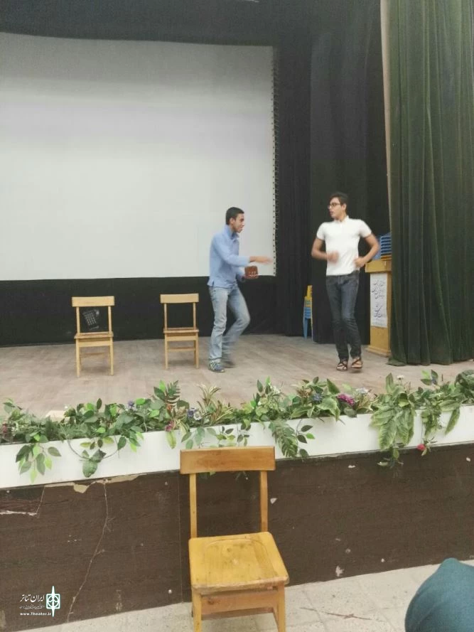 گزارش تصویری از کارگاه های آموزشی "فصل تئاتر" در شهرستان های استان یزد