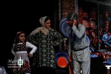 گزارش تصویری از اجرای نمایش کمدی "خاطرات کریم و شرکا"