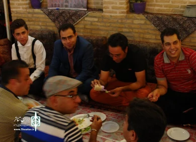 گزارش تصویری از فطاری هنرمندان تئاتر استان یزد