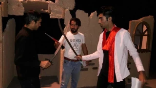 نمایش «نینوا» در بهابادِ یزد روی صحنه می رود