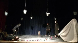 نمایش « بادبان و دریا را باد برده است» در تالار هنر یزد روی صحنه می رود