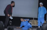 نمایش کمدی «بازگشت دیوانه ها 3» در ابرکوه روی صحنه رفت  2