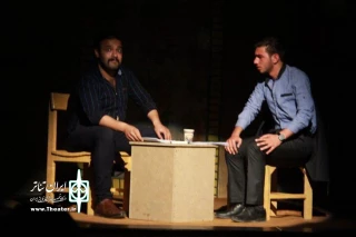 نمایش نامه خوانی «مرگ در می‌زند» در بافق اجرا شد