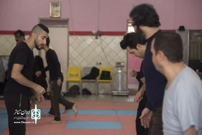 با حضور یاسر خاسب در یزد؛

کارگاه آموزشی «فیزیکال تئاتر» برای بازیگران تئاتر برگزار شد
