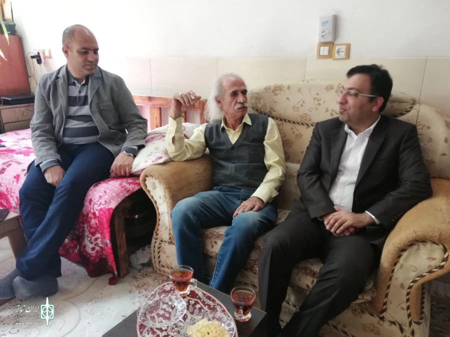 دیدار مدیرکل فرهنگ و ارشاد اسلامی یزد با پیشکسوتان هنر نمایش 4