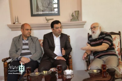 گزارش تصویری از دیدار مدیرکل فرهنگ و ارشاد یزد با پیشکسوتان تئاتر
