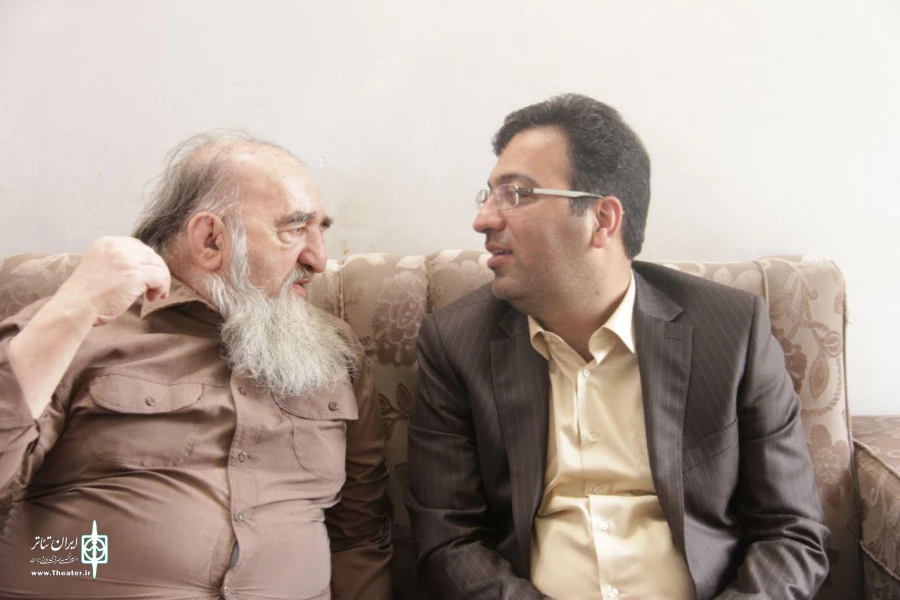 گزارش تصویری از دیدار مدیرکل فرهنگ و ارشاد یزد با پیشکسوتان تئاتر - 1