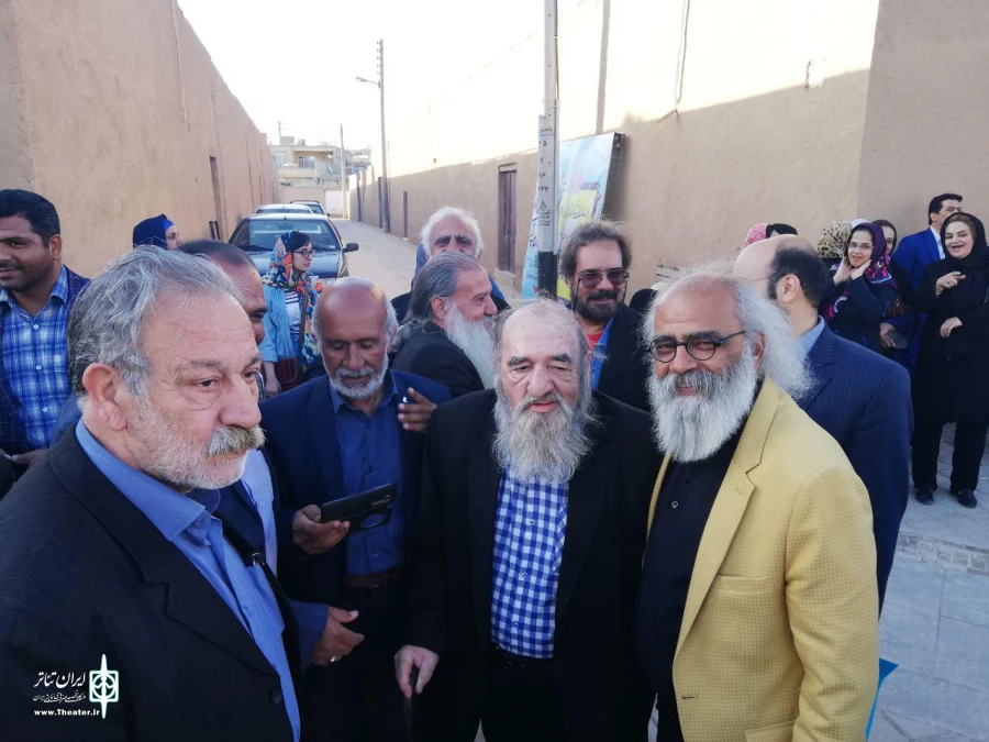 گزارش تصویری از جشن بزرگداشت روز جهانی تئاتر در محل "گذر فرهنگ و هنر" یزد