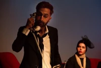 منتقد یزدی:

نیل سایمون در نمایش نامه «چو» پلشتی ها را بی پیرایه نشان می دهد