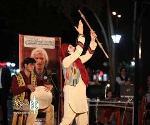 اجرای بانوی نقال یزدی در جشنواره آیین سنتی  6
