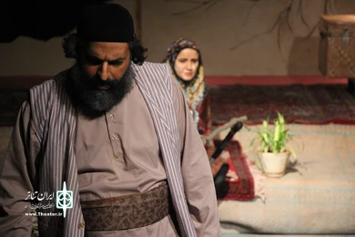 گزارش تصویری از اجرای نمایش "عصری عصرگاهی عصرآباد" در بیست و هشتمین جشنواره تئاتر استان یزد