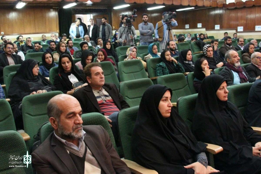 گزارش تصویری از آیین اختتامیه بیست و هشتمین جشنواره تئاتر استان یزد