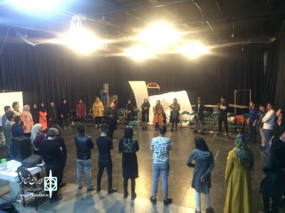 کارگاه تولید نمایش عروسکی در یزد برگزار شد

استقبال هنرمندان یزدی از کارگاه تولید نمایش عروسکی