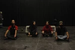 گزارش تصویری از مراحل آماده سازی نمایش ″نقطه آبی در میان حافظه کبود″