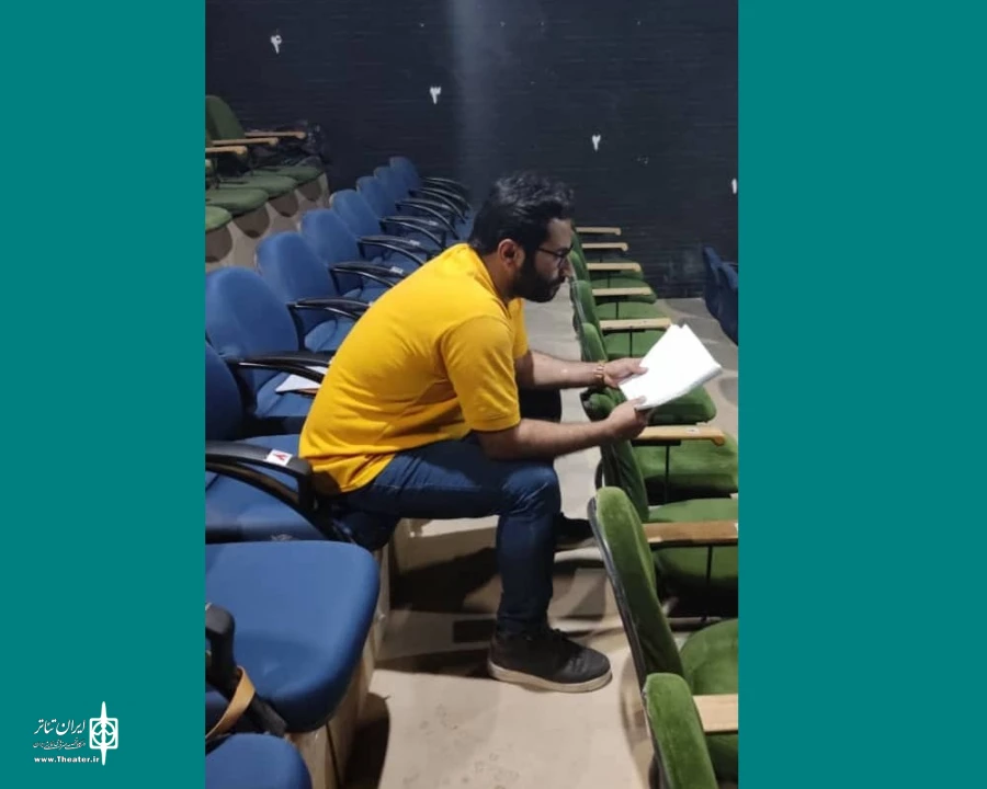 گفتگوی انجمن هنرهای نمایشی میبد با جعفر جعفرزاده، یکی از کارگردان نمایش " کوچ ستاره" 2