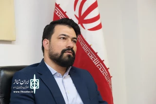 گفت‌وگو با دبیر جشنواره ملی تئاتر خیابانی قدمگاه

احسان عابدی: تئاتر بر انتقال مفاهیم مذهبی، فرهنگی و اجتماعی موثر است