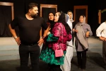 نمایش جدال با هنرنمایی سه نسل از تئاتر یزد به روی صحنه رفت.
 7
