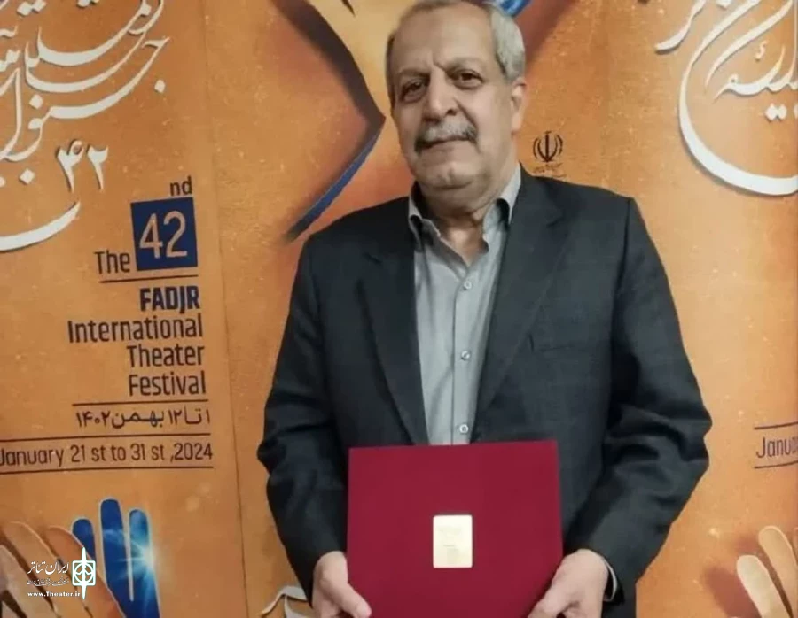 روز جهانی تاتر در تکرارش نیز جلوه گاه زیبائیست و طراوت و تازگی و شور و امید 2
